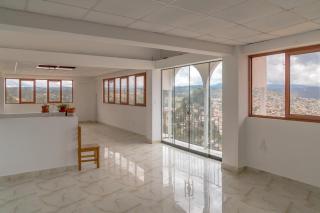 Bella Vista - 2