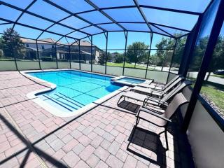 Mansão 9Q p/ 20 pessoas + Jogos | Champions Gate - 9