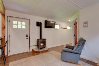 9 Mi to Worlds End State Park Cabin in Hillsgrove - Hillsgrove - 7