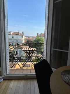 Apartment with a View - Enghien-les-Bains - 1