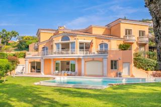 Logement entier villa de luxe avec vue mer - Théoule-sur-Mer - 0