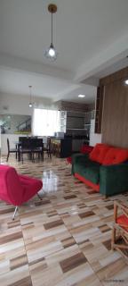 Casa com piscina próximo à praia - Matinhos - 9
