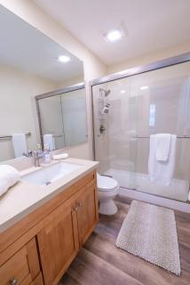 Fairground Remodeled AC BBQ Fully Stocked Downtown - Santa Rosa - 3