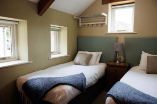 Bramley Barn near Bath + Hot tub - 8