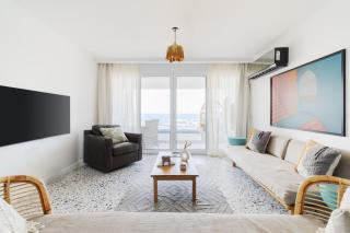 Nabeel Homes - Designer Seaview Condo - 205 - 7