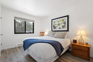 Redpine Peaks Condo Mins to Ski Canyons Resort, Hot tub, Golf, Walk to Lifts! - 6