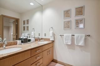 Highlands Slopeside 503 by East West Hospitality - 4