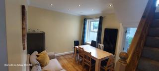 Nice 3 Bedroom House - Walthamstow - Londra - 8