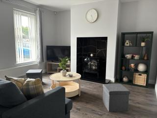 Urban Stay - Ballymena - 0