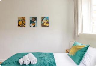Spacious Two Bedroom Apartment in Battersea, Free Parking - Londra - 8