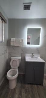 Villa Rosa Motel - Painesville - 1