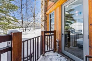 Ski-In & Out at Canyons, Pet-Friendly, Cozy Fireplace, Sleeps 10 - Park City - 3