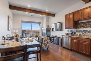 Serene Retreat in Newpark - Private Hot Tub - Park City - 6
