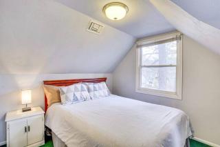 The Twin Pines Chalet, 2 min to Village, BBQ - 9