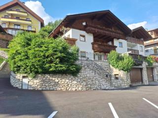 Apartments Insam - Santa Cristina in Val Gardena - 0