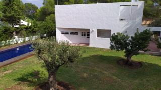 Chalet en San Jordi de Alfama - 8