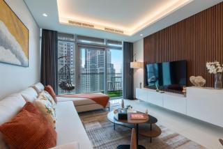 2 Kind Beds - 7mins to Dubai Mall - Burj View - 9