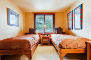 Highlands Westview 303 by East West Hospitality - 3