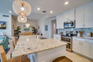 Swaying Palms by Coastal Chic Vacations - 1