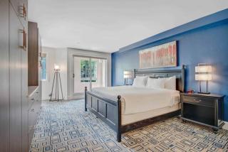 Kiva 223 by East West Hospitality - 2
