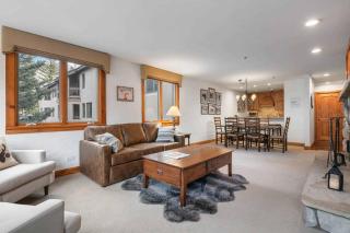 Kiva 332 by East West Hospitality - 6