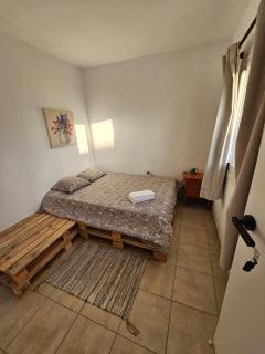 BackpackerRoom's - La Santa - 7
