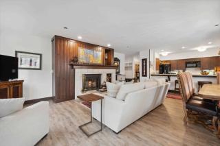 Kiva 228 by East West Hospitality - 5