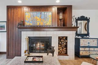 Kiva 228 by East West Hospitality - 2