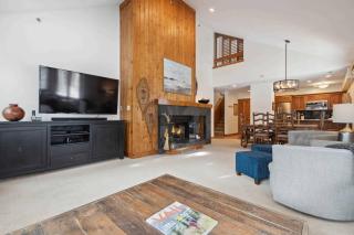 Kiva 435 by East West Hospitality - 8
