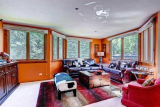 Kiva 336 by East West Hospitality - 9