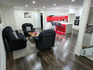 Pristine home step to transit - Auckland - 1