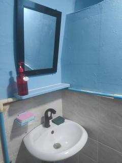 J Place Studio 102 with free Wi-Fi - Ban Yang - 4