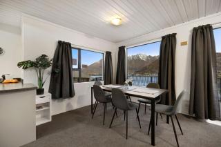 Peak Paradise Lodge - Hot Tub - Lake Views - Queenstown - 3