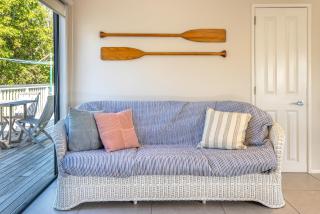 Onetangi Beach Pavilion -100 metres to Onetangi Beach! - Be My Guest Waiheke - 7