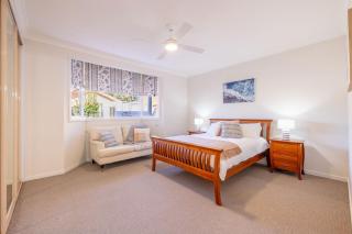 24 Irawari Crescent - pool, air con, pet friendly, boat parking - Nelson Bay - 1