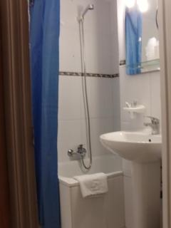 Hostal La Torre - Santander - 9