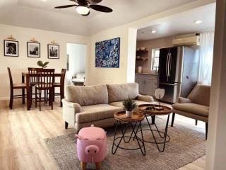 Lagoon Luxe Retreat - 0