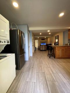 Lagoon Luxe Retreat - 9