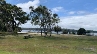 Peninsula at Metung House - access by boat only - Metung - 7