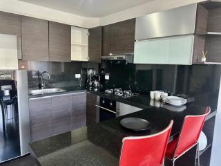 Bello apartamento cerca a la clínica Reina Sofia - 6