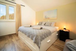 Casa Dorella in peaceful location with a sea view - Viskovići - 4