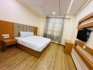 Hotel Breeze Bay BKC - Near US Embassy - 7