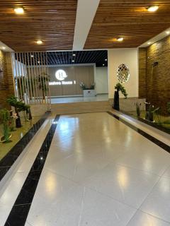 Furnished Two Bedroom at Leshwa House Kileleshwa - Nairobi - 1