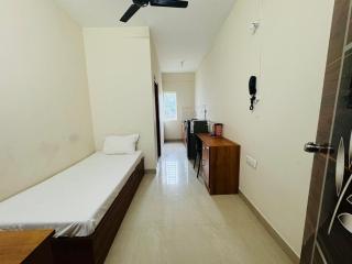 DREAMZ LUXURY HOMe - Kammasandra - 3