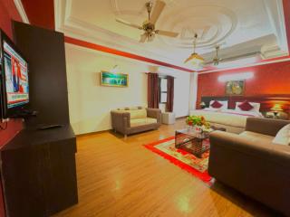 Airport Hotel The Grand Shoba Free Airport pickup or Drop - 1