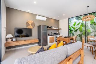 The Oasis at Dhara Canggu - Brand New Villa with Modern Comforts - Canggu - 3
