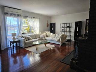 Trawalla Farm Stays - Bywong - 9