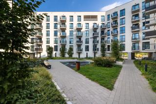 Nowoczesny Apartament z Parkingiem obok Centrum w Katowicach by Noclegi Renters - Katowice - 6