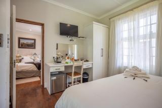 Lanherne Guest House Bed & Breakfast - Grahamstown - 1