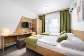 Hotel Plus - Bratislava - 1